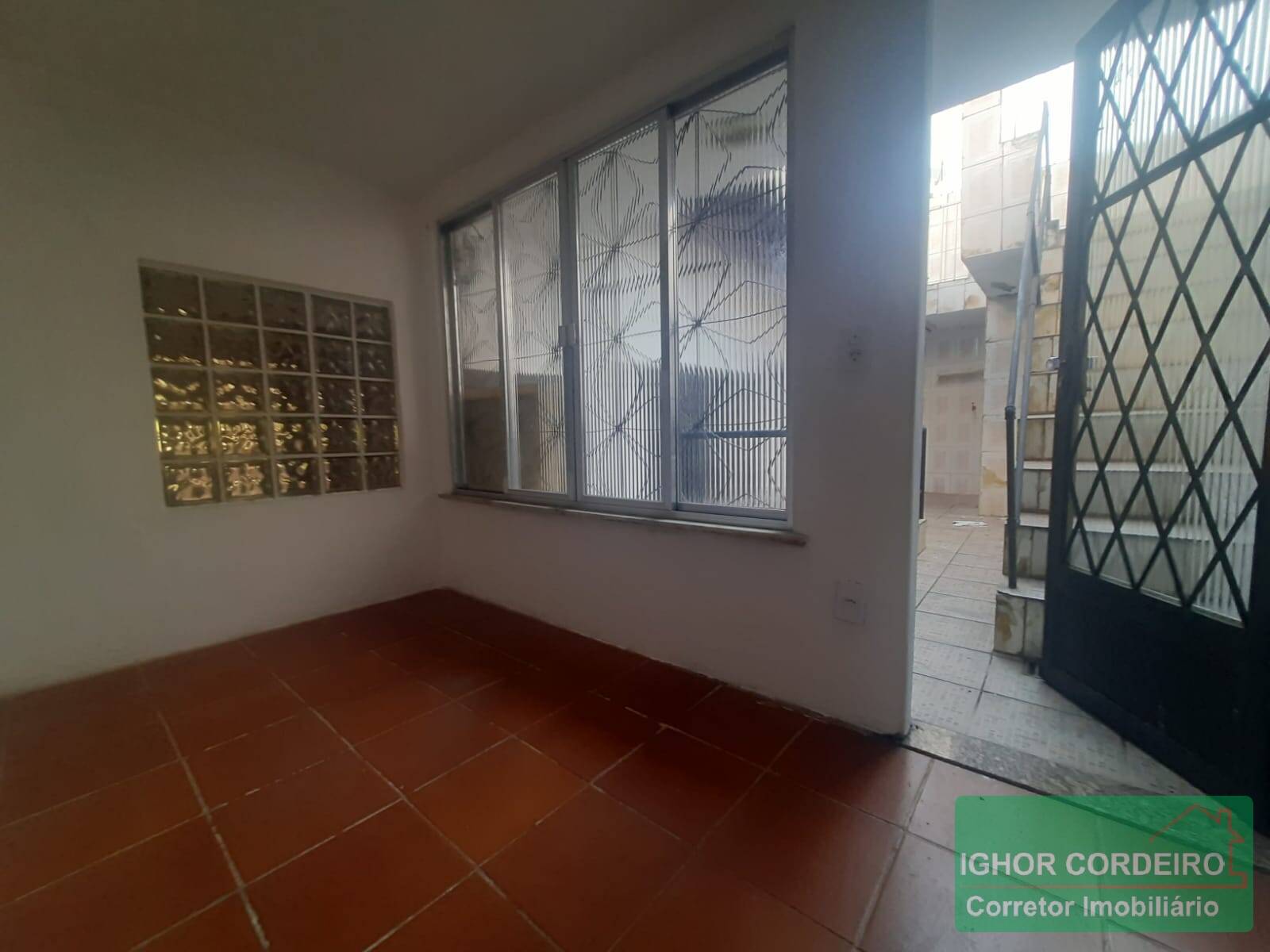 Casa de Condomínio à venda com 3 quartos, 250m² - Foto 10