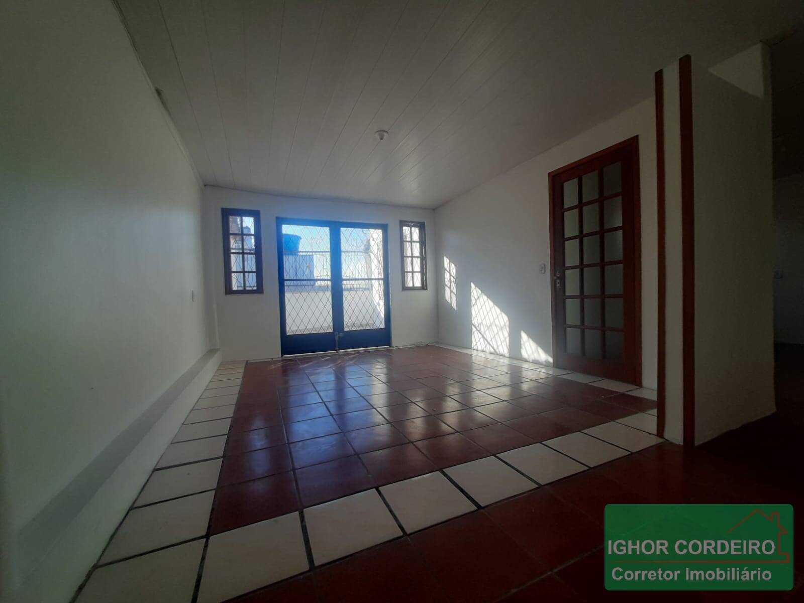 Casa de Condomínio à venda com 3 quartos, 250m² - Foto 14
